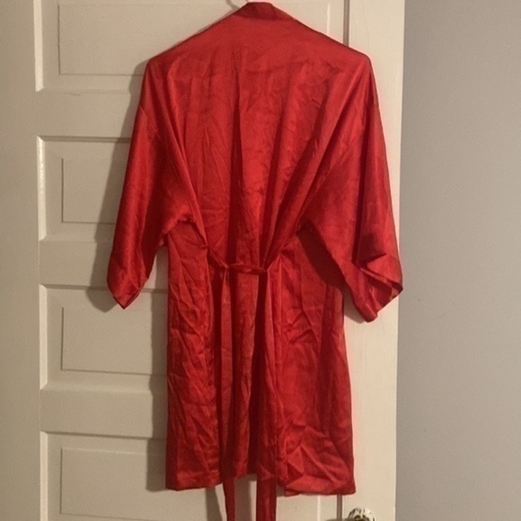 Victoria’s Secret Robe - Picture 4 of 6